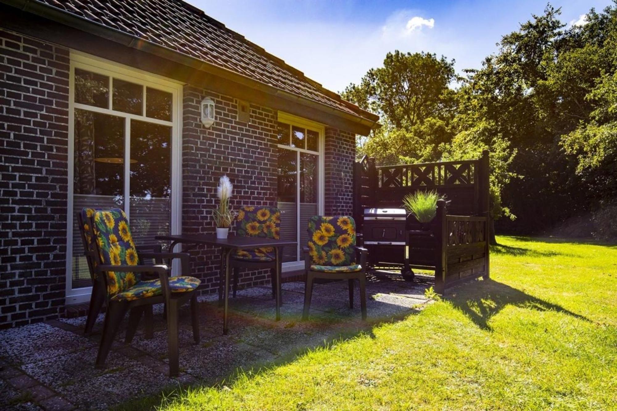 Ferienhaus Biene Am Siel Neufunnixsiel Exterior photo